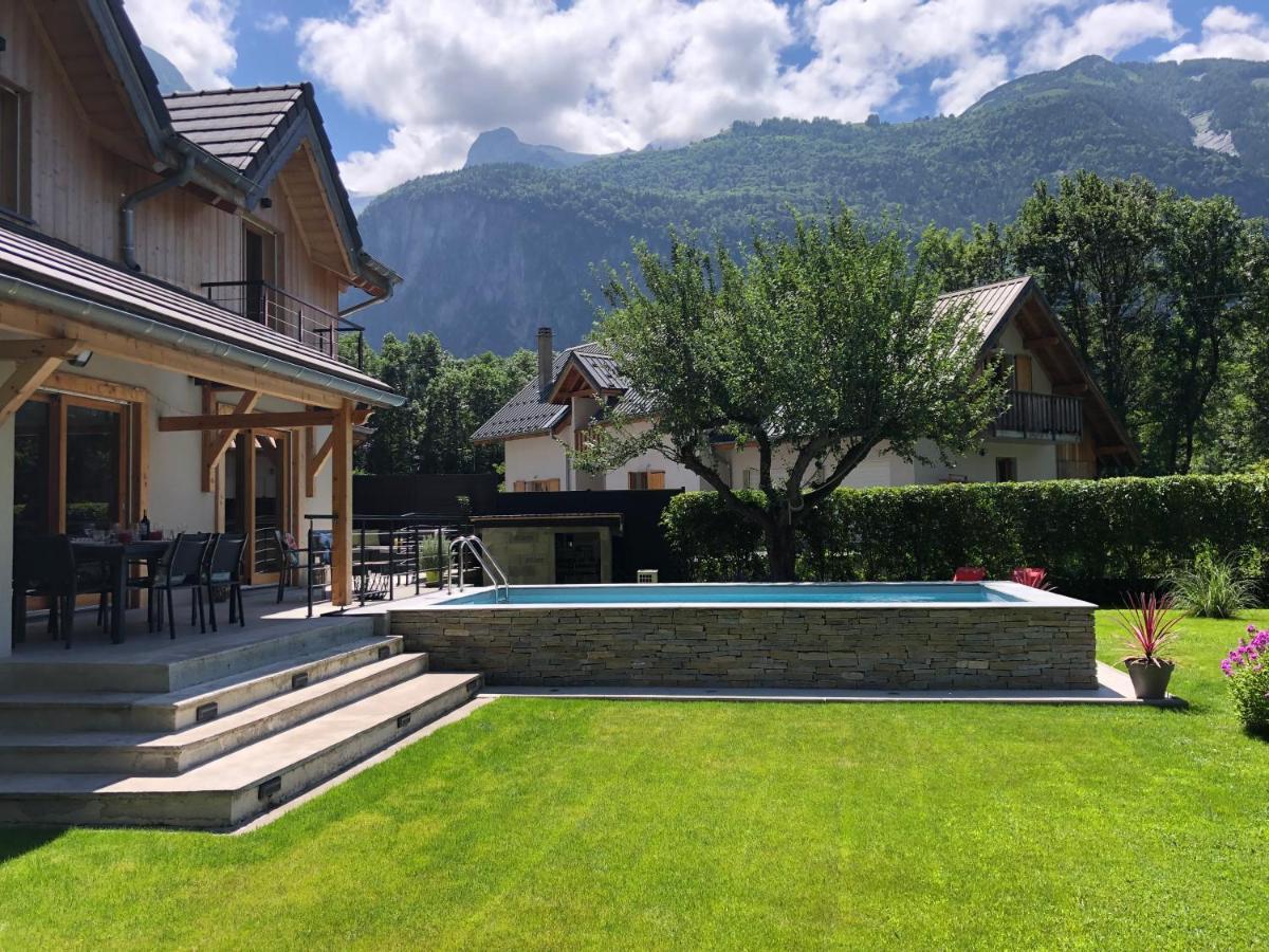 Chalet Barbara With Swimming Pool In The Heart Of Oisans Le Bourg-dʼOisans Dış mekan fotoğraf