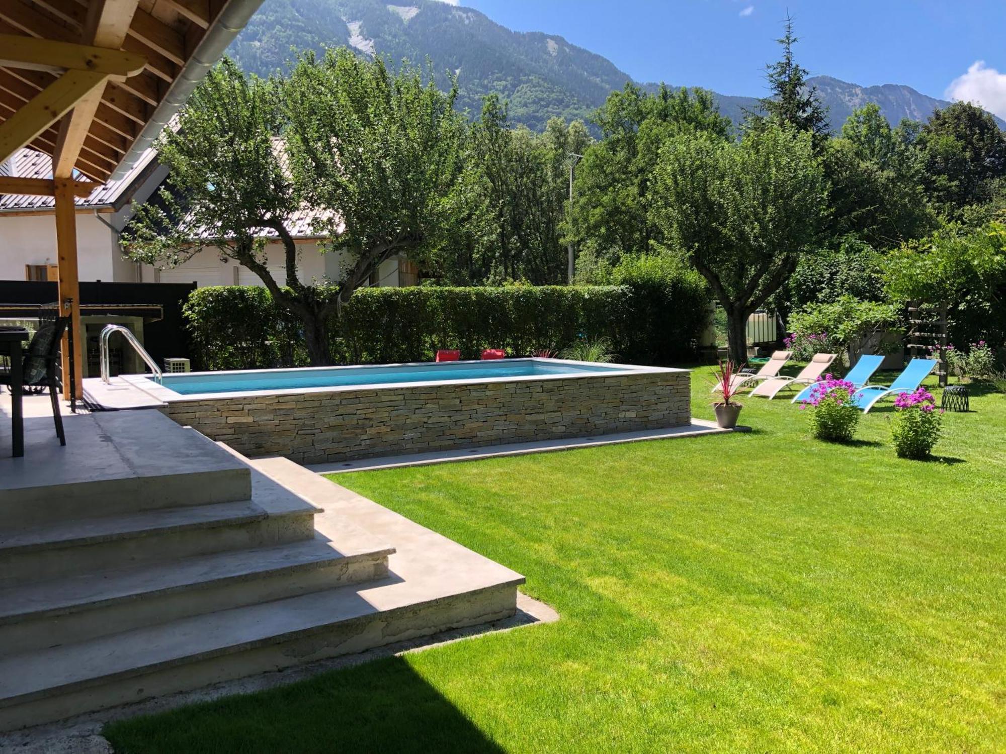 Chalet Barbara With Swimming Pool In The Heart Of Oisans Le Bourg-dʼOisans Dış mekan fotoğraf